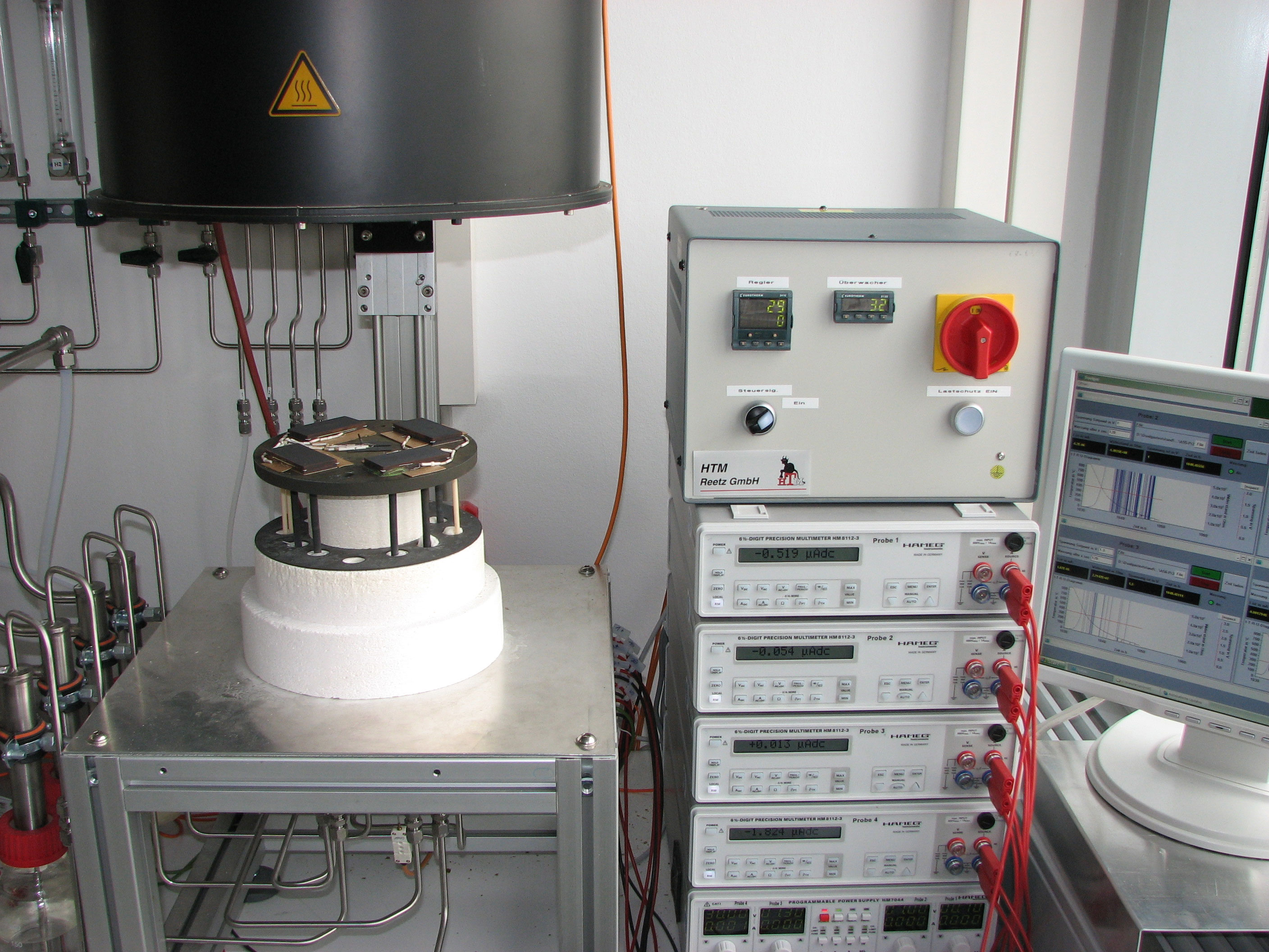 Dualgasofen zur Testung von Glasloten in dualer Atmosphäre bis 1000°C unter dem Einfluss elektrischer Spannung