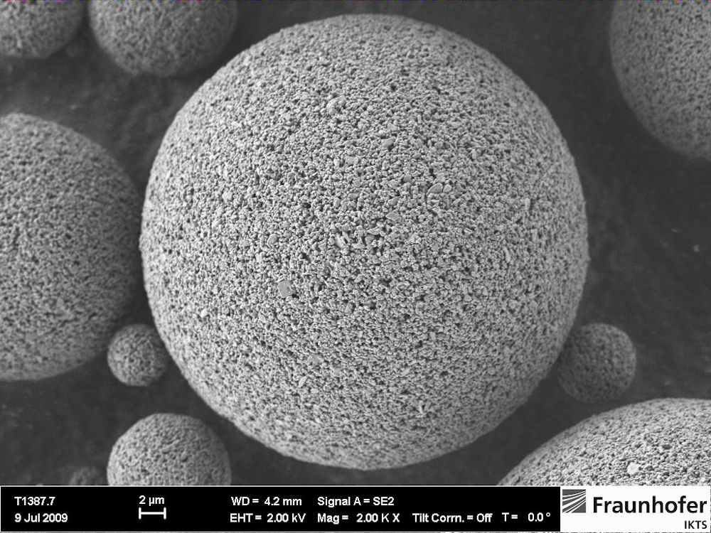 Microscopic view of the surfaces of gray AL2O3 granules.